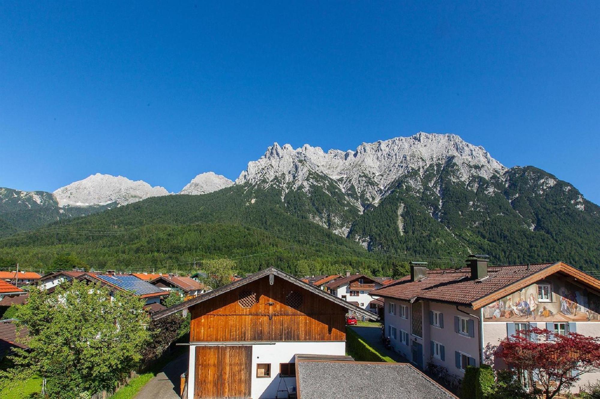 Landhaus Braun Apartment Mittenwald Exterior photo